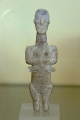 Cycladic figurine, female, Plastiras, 3000-2500 BC, AM Paros, 143855.jpg