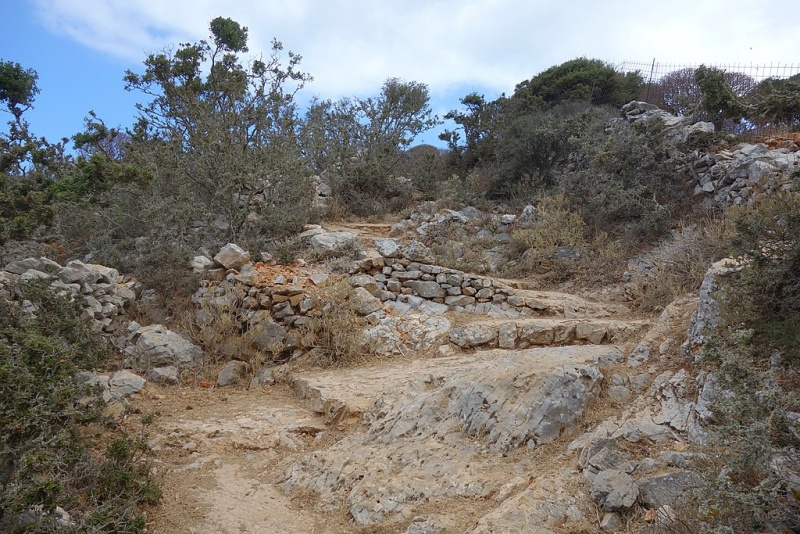 Soubor:From Lagada to Agios Theologos, Amorgos, 18M2239.jpg