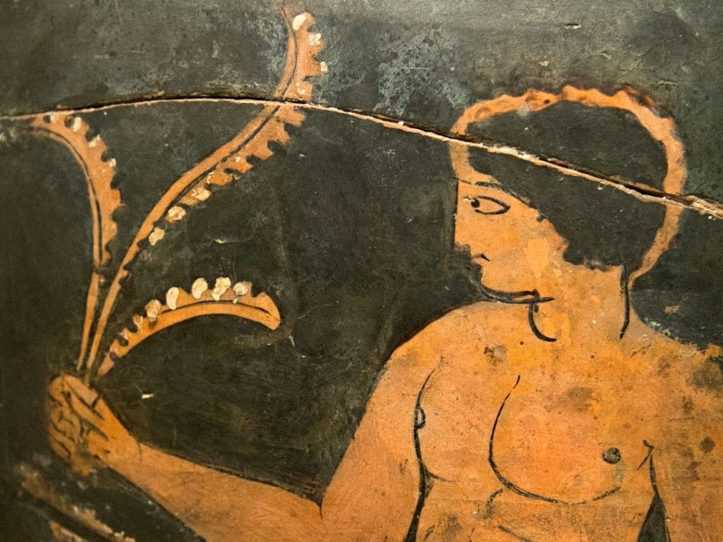 Soubor:Panathenaic amphora, Lucania, Primato Painter, 430 BC, Prague Kinsky, UKA 58-404, 140904x.jpg