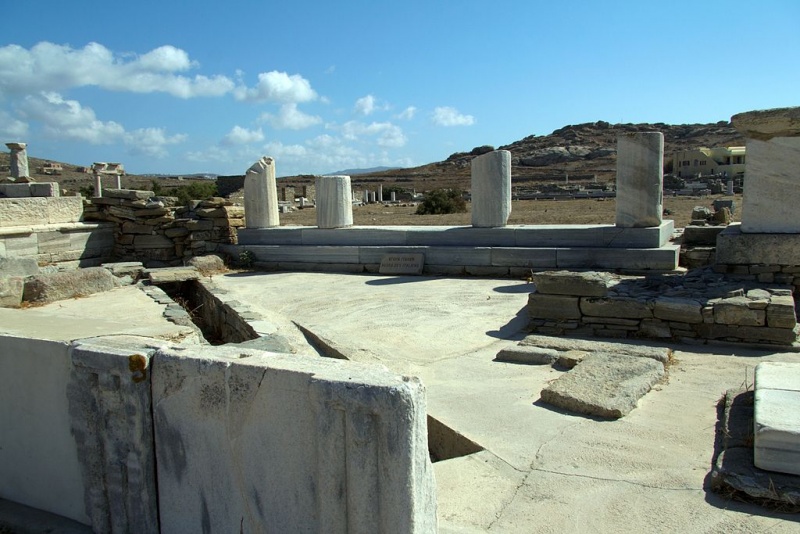 Soubor:Agora Italians Delos 130051.jpg