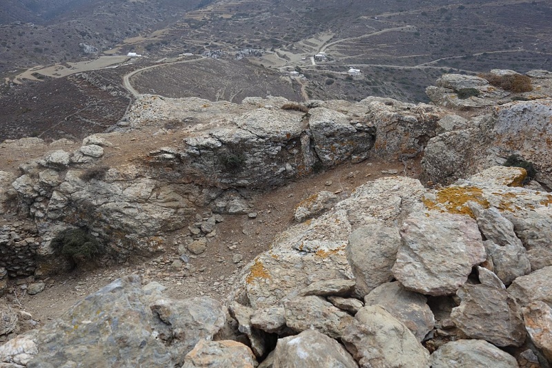 Soubor:Path sculpted in a rock, Minoa, 18M1862.jpg