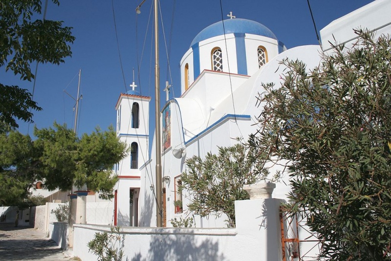 Soubor:Ag. Georgios in Ag. Georgios, Pano Koufonisi, 060494.jpg