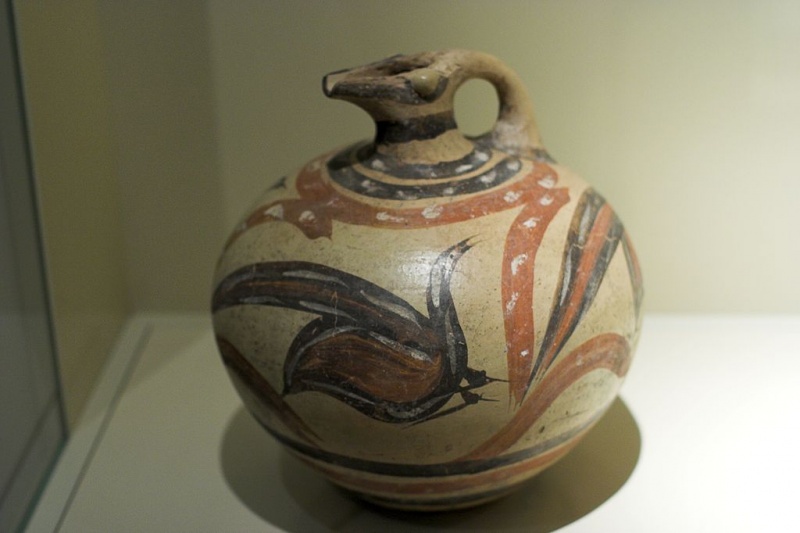 Soubor:Pottery painted bird 16th c BC, NAMA 838 102928.jpg