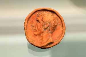 Relief medallion from bottom of bowl, Prague NM-H10 6257, 151399.jpg