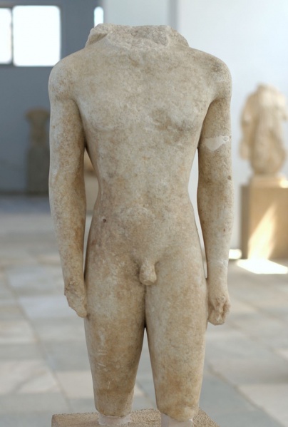Soubor:Kouros 0502269.jpg
