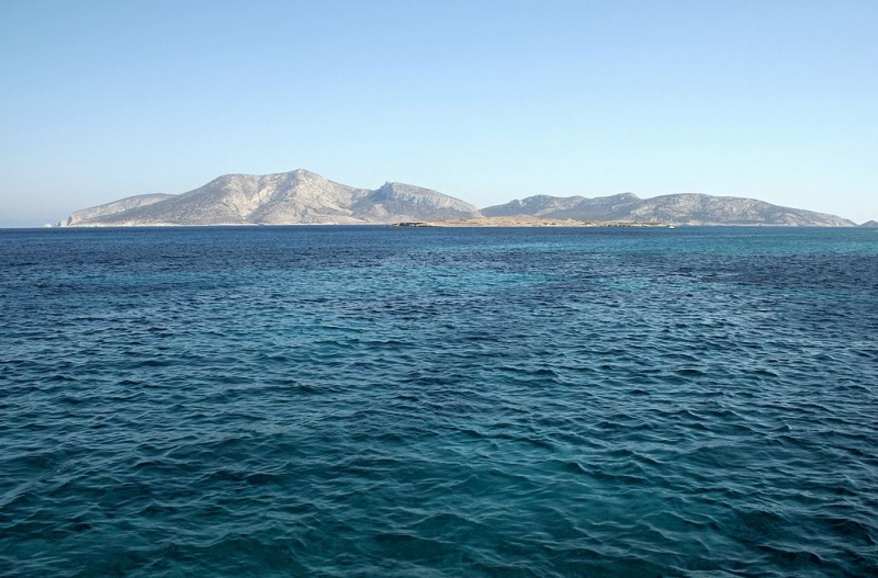 Soubor:Keros from Pano Koufonisi 060463.jpg