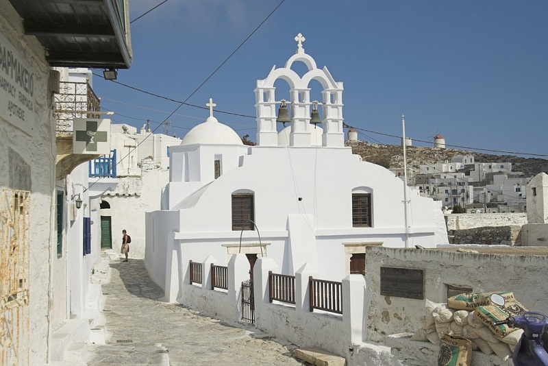 Soubor:Chora of Amorgos, church of Agioi Pantes, 084816.jpg