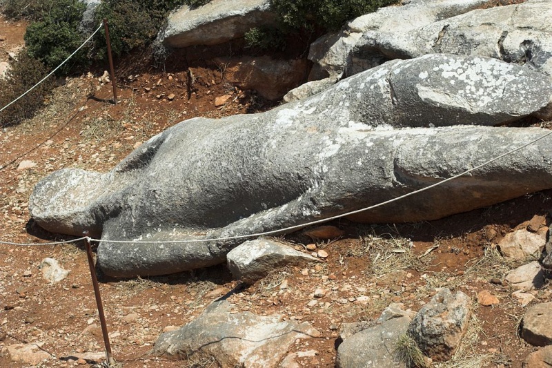 Soubor:Kouros of Faranga, Naxos, 570 BC, 118966.jpg