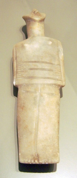 Soubor:Cycladic Idol from Seriphos Antikensammlung Berlin 07.jpg