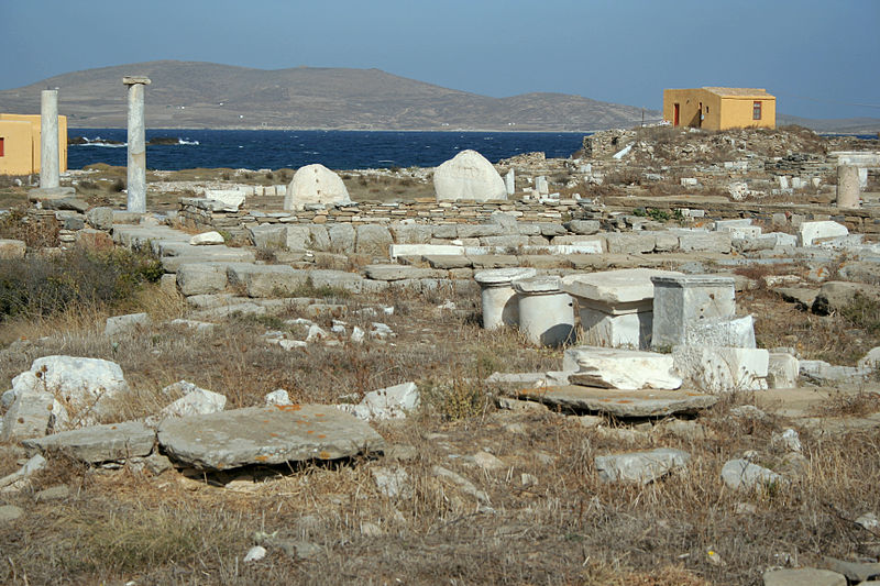 Soubor:Temple Artemis Delos 0502233.jpg