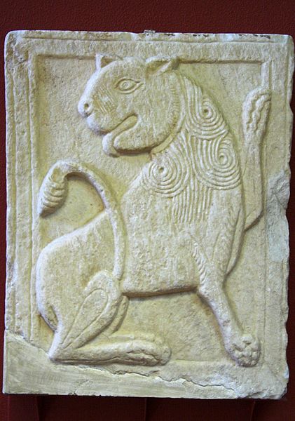 Soubor:Marble relief Lion Byzantine AM Andros 090556.jpg