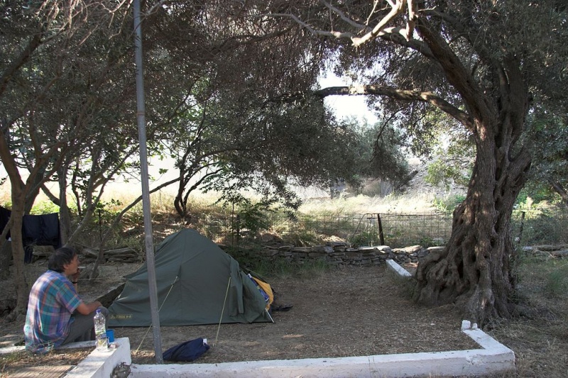 Soubor:Gavrio, Camping Andros, 090704.jpg