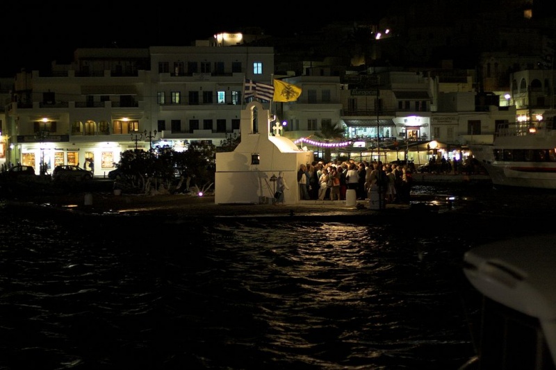 Soubor:Celebration of Limenaki, Panagia Myrtidiotissa, Naxos 119447.jpg