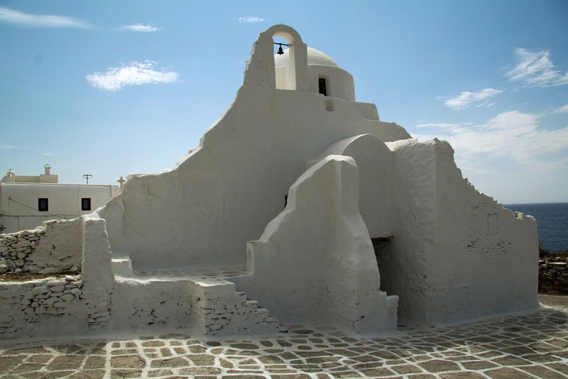 Soubor:Panagia Paraportioani, Mykonos, 143541.jpg