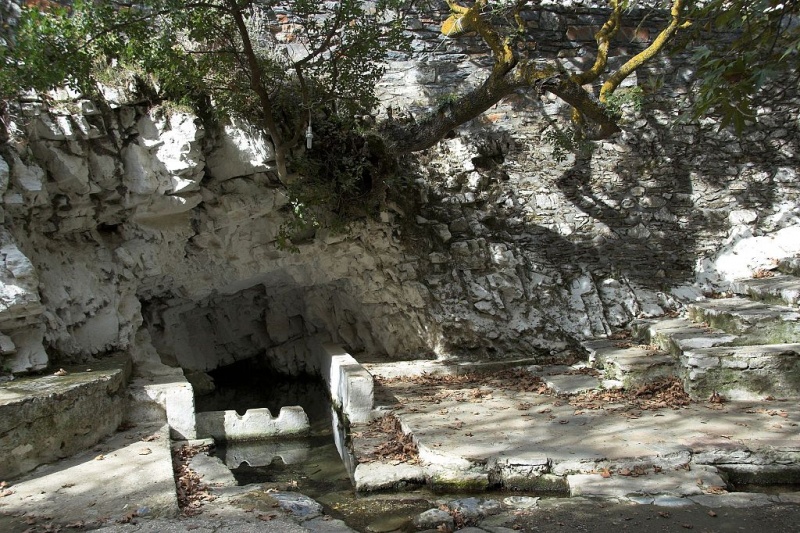 Soubor:Danakos - vrysi, 119714.jpg