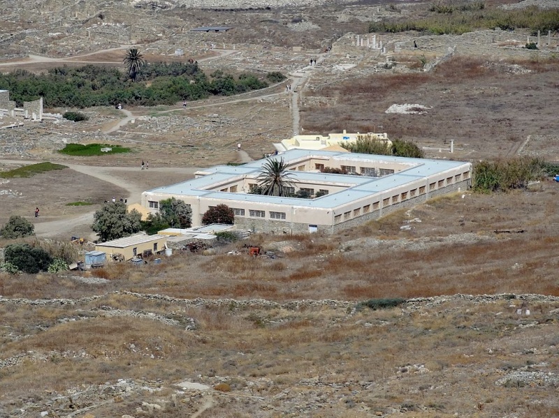 Soubor:Delos Museum 01.jpg