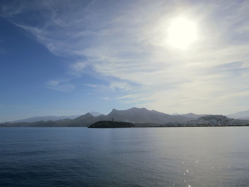 Soubor:Arrive on Naxos 13M101.jpg