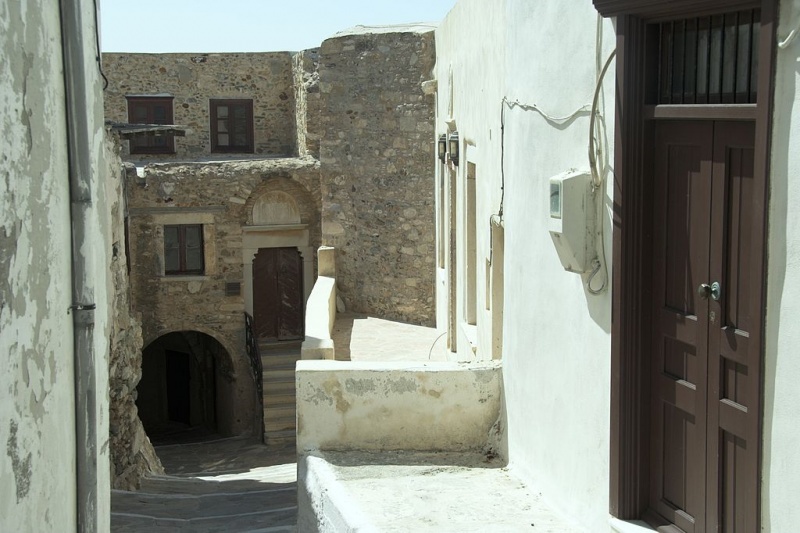 Soubor:Sanudis street, Byzantine Museum of Naxos, 091364.jpg