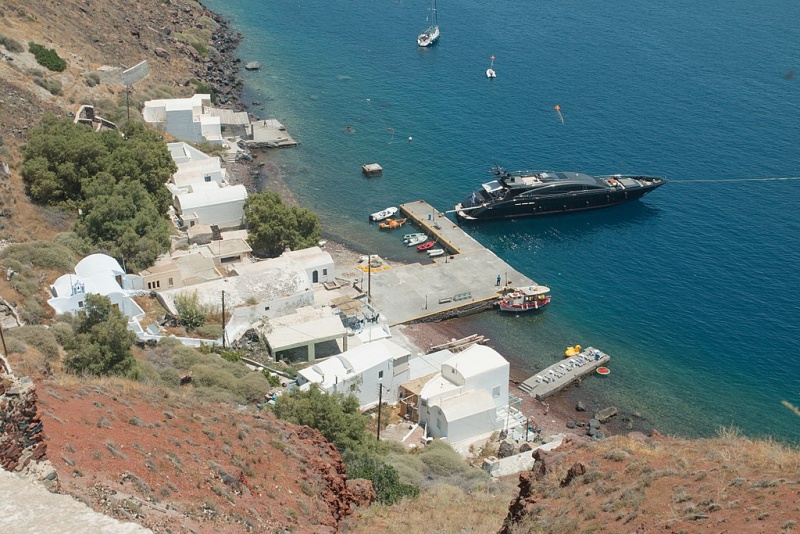 Soubor:Armeni, Santorini, 176662.jpg