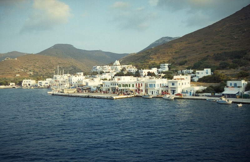 Soubor:Katapola, Amorgos, Amor05.jpg