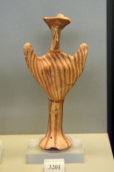 Soubor:Bird Goddess Mycenaean, NAMA 3201 080883.jpg
