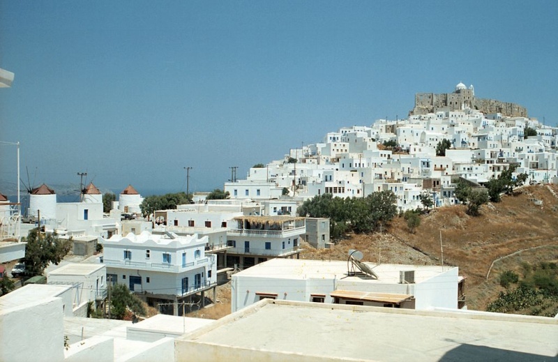 Soubor:Chora of Astypalaia, Asty04.jpg