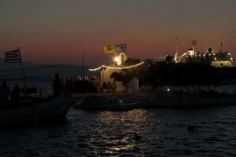 Soubor:Celebration of Limenaki, Panagia Myrtidiotissa, Naxos 119437.jpg